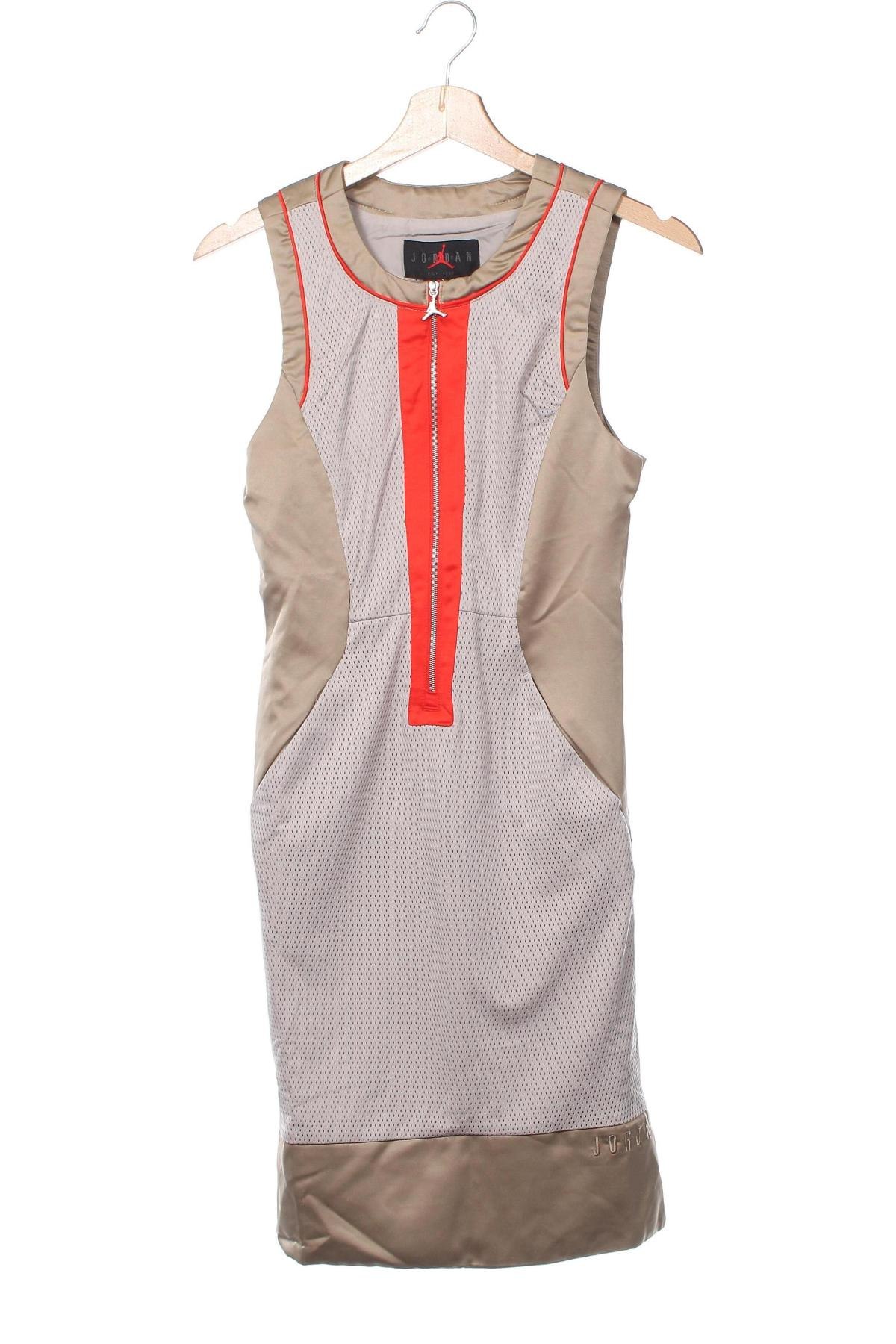 Kleid Air Jordan Nike, Größe XS, Farbe Beige, Preis 73,99 €