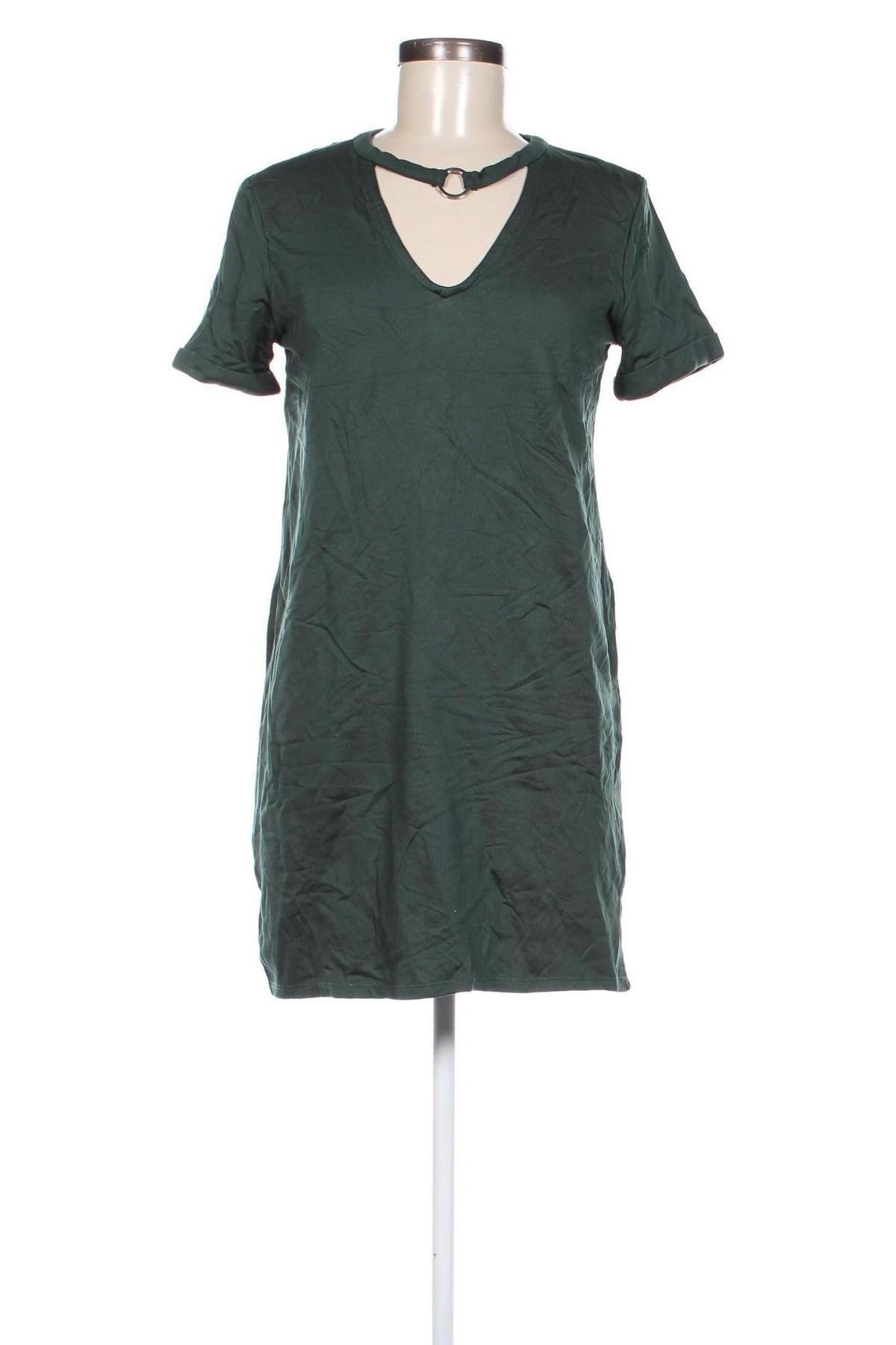 Kleid Bershka, Größe M, Farbe Grün, Preis 20,49 €