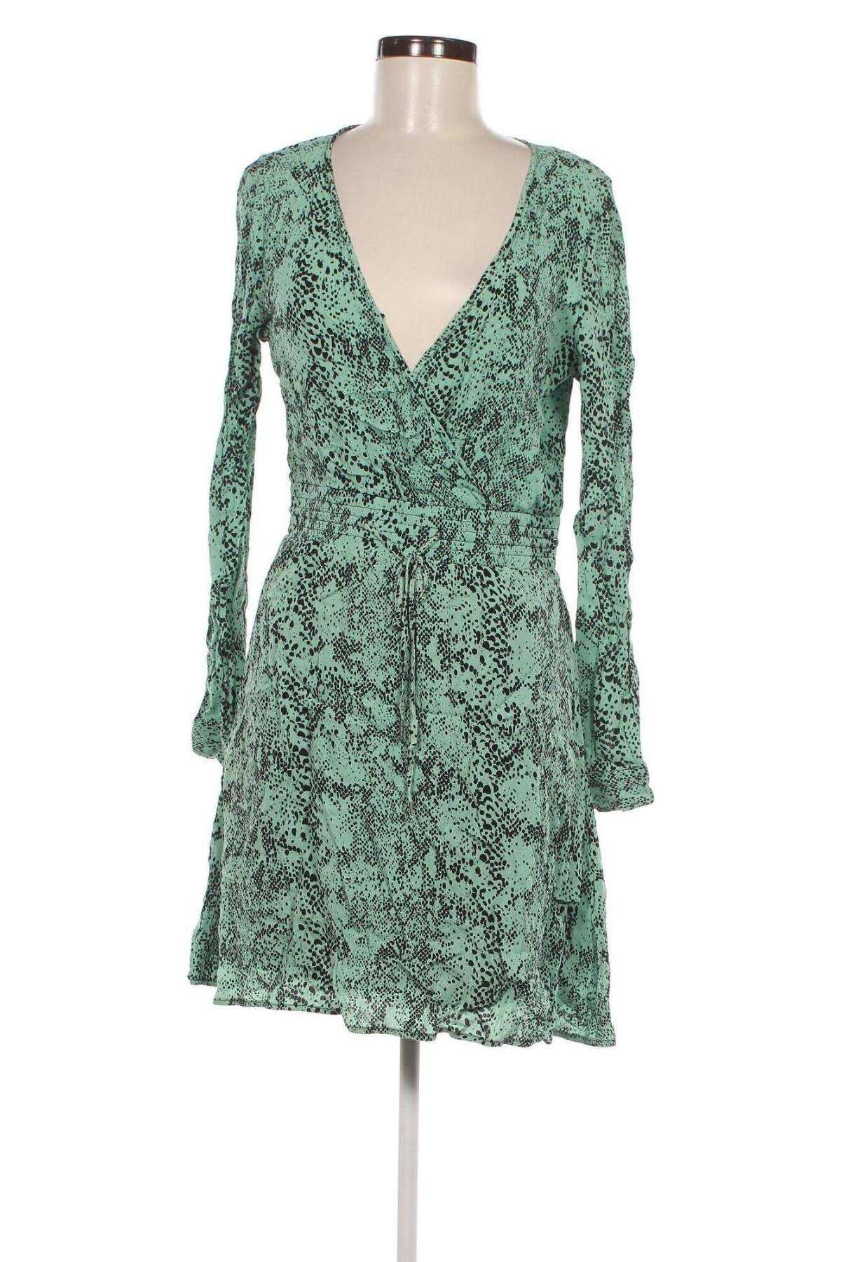 Rochie Distrikt Norrebro, Mărime M, Culoare Verde, Preț 63,99 Lei