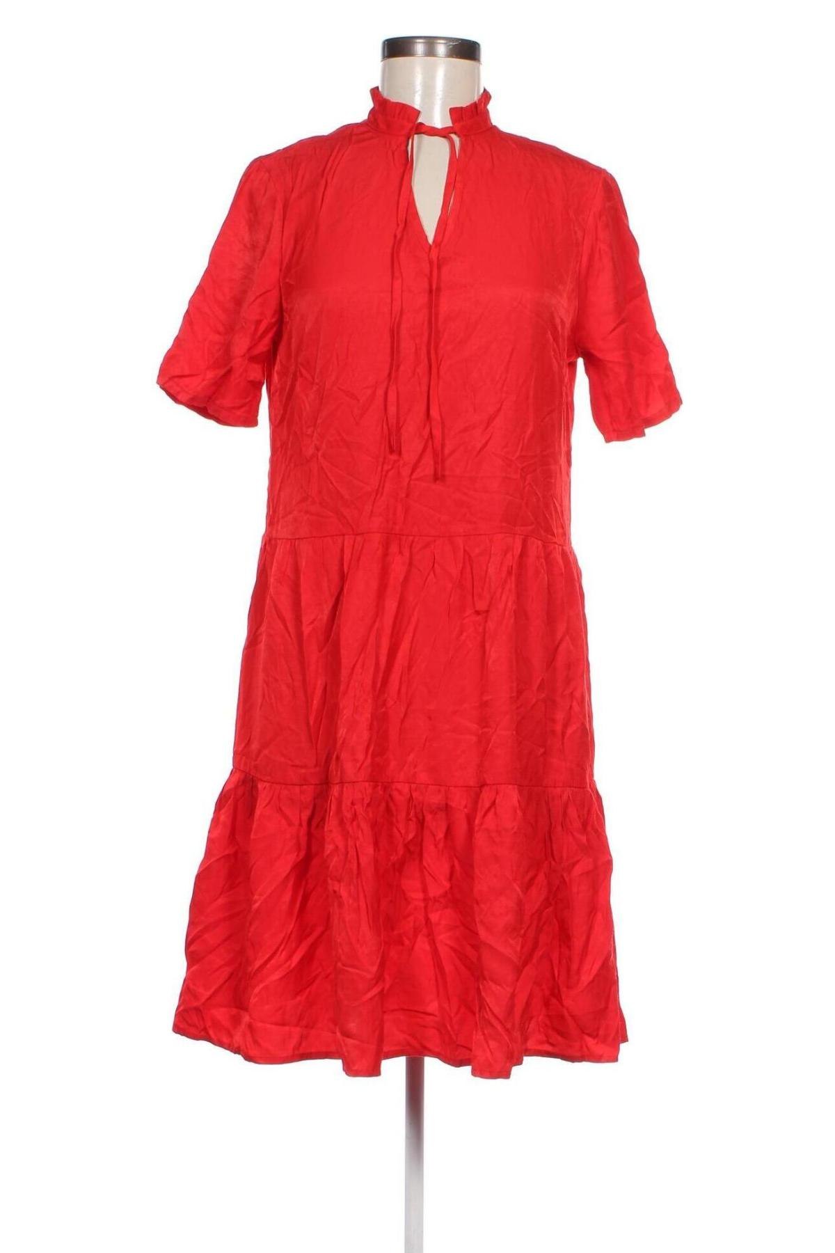 Kleid Sora, Größe M, Farbe Rot, Preis 14,99 €