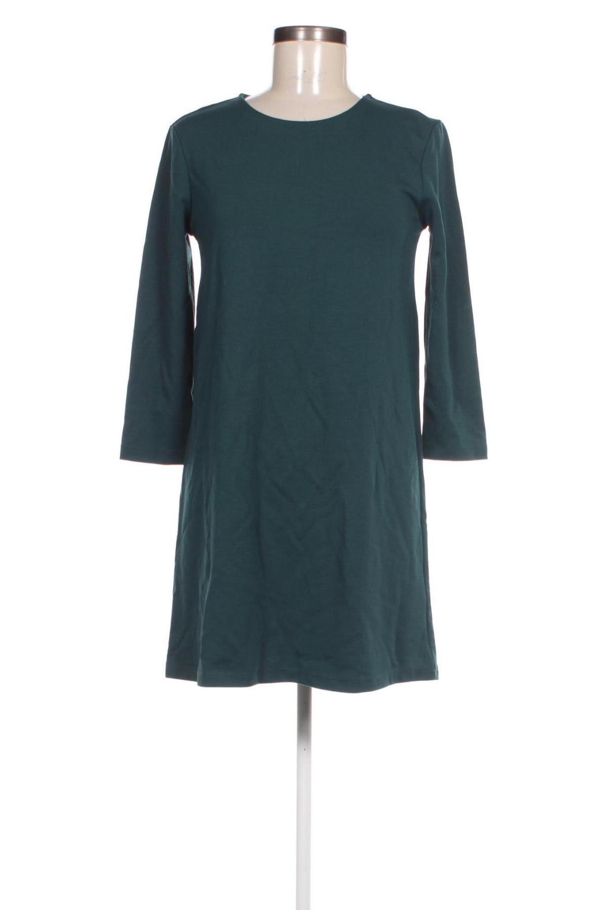 Rochie Stradivarius, Mărime M, Culoare Verde, Preț 48,99 Lei