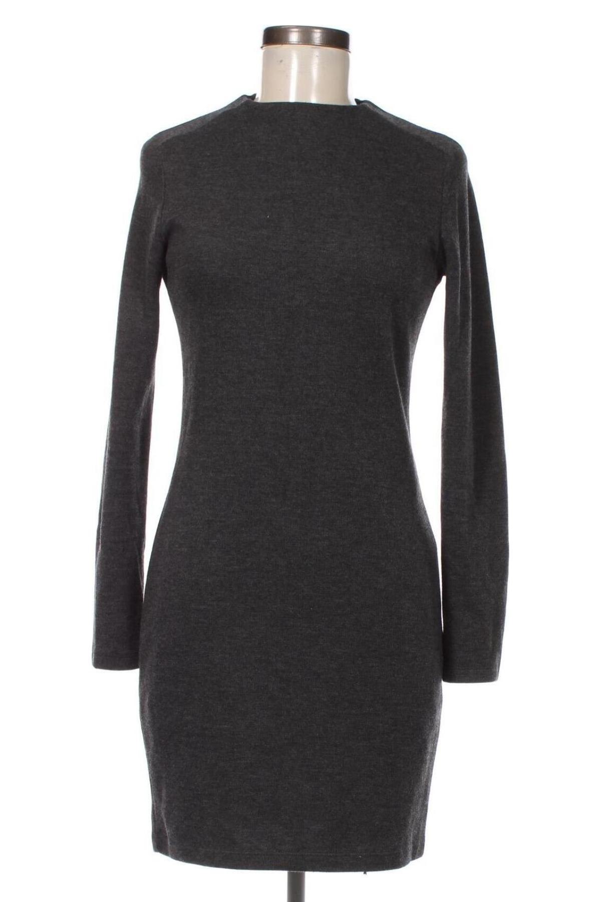 Kleid Zara, Größe M, Farbe Grau, Preis 6,49 €