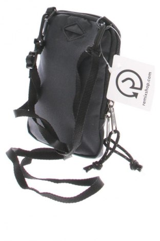 Táska Eastpak, Szín Fekete, Ár 3 910 Ft