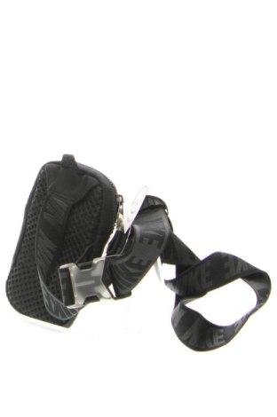 Torebka Nike, Kolor Czarny, Cena 157,99 zł