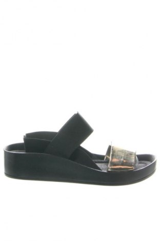 Papuci Unbranded, Mărime 38, Culoare Multicolor, Preț 171,99 Lei