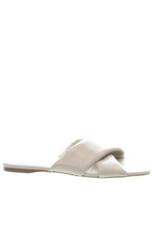 Papuci Zara, Mărime 40, Culoare Ecru, Preț 75,99 Lei