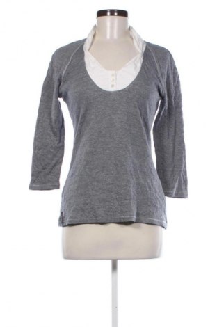 Дамска блуза Armani Jeans, Размер M, Цвят Многоцветен, Цена 333,45 лв.