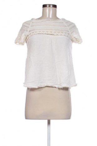 Damen Shirt Bershka, Größe M, Farbe Weiß, Preis 9,72 €