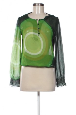 Damen Shirt Desigual, Größe M, Farbe Mehrfarbig, Preis 16,99 €