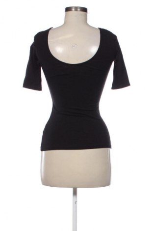 Bluzka damska H&M Divided, Rozmiar XS, Kolor Czarny, Cena 46,75 zł