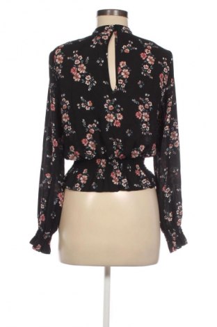 Dámská halenka H&M Divided, Velikost XS, Barva Vícebarevné, Cena  309,00 Kč