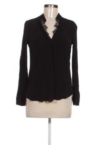 Damen Shirt IKKS, Größe M, Farbe Schwarz, Preis 29,99 €