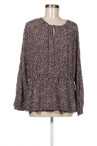 Damen Shirt Marks & Spencer, Größe XL, Farbe Mehrfarbig, Preis 18,99 €