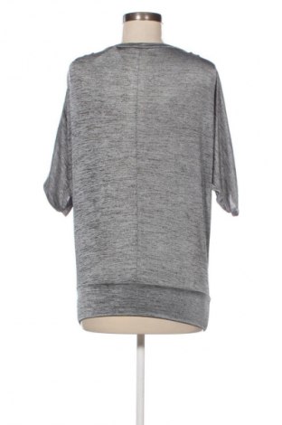 Damen Shirt Me & Me, Größe M, Farbe Grau, Preis € 5,99