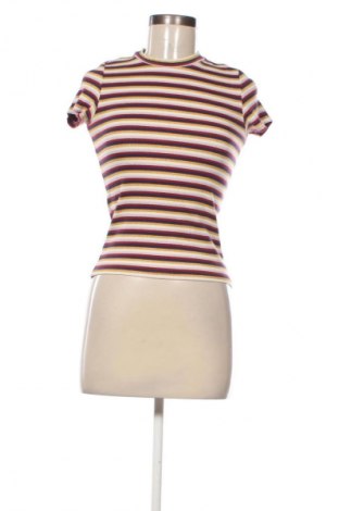 Damen Shirt Monki, Größe XS, Farbe Mehrfarbig, Preis 9,97 €
