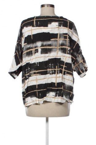 Bluzka damska NEW COLLECTION, Rozmiar XXL, Kolor Kolorowy, Cena 142,53 zł