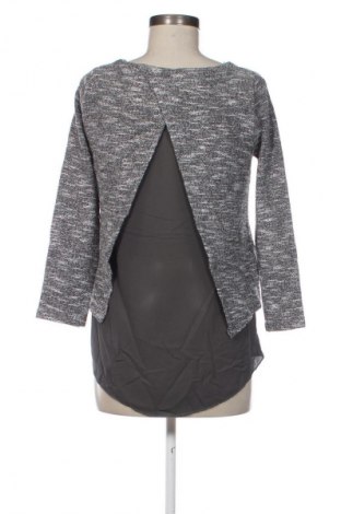 Dámska blúza NEW COLLECTION, Veľkosť M, Farba Strieborná, Cena  19,95 €
