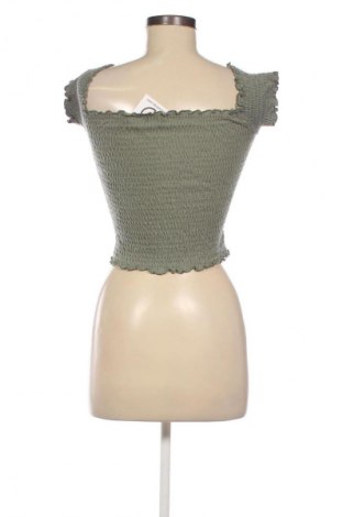 Damen Shirt Stradivarius, Größe XS, Farbe Grün, Preis 9,72 €