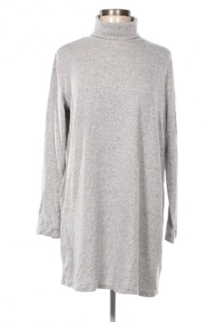 Damen Shirt Stradivarius, Größe XL, Farbe Silber, Preis € 13,99