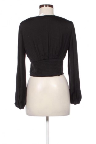 Damen Shirt Stradivarius, Größe L, Farbe Schwarz, Preis € 9,72