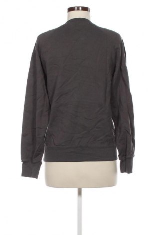 Дамска блуза Uniqlo, Размер S, Цвят Сив, Цена 34,99 лв.