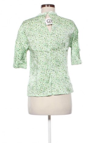 Damen Shirt VILA, Größe M, Farbe Mehrfarbig, Preis 10,23 €