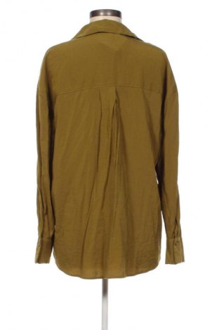 Дамска риза Pull&Bear, Размер M, Цвят Зелен, Цена 25,00 лв.