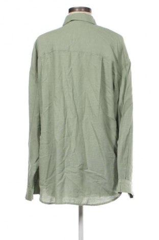 Дамска риза Stradivarius, Размер XL, Цвят Зелен, Цена 43,50 лв.