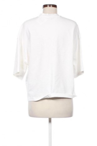 Dámské tričko Bershka, Velikost S, Barva Bílá, Cena  216,00 Kč