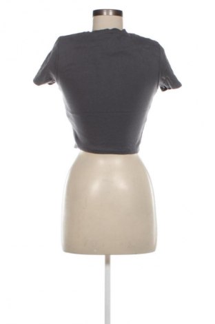 Tricou de femei Fb Sister, Mărime M, Culoare Gri, Preț 58,99 Lei