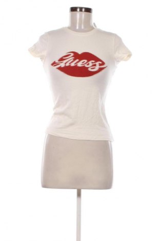 Дамска тениска Guess, Размер XS, Цвят Екрю, Цена 32,00 лв.