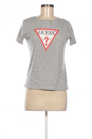 Női póló Guess, Méret S, Szín Szürke, Ár 6 256 Ft