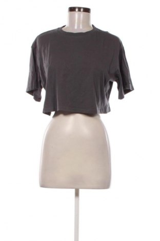 Дамска тениска H&M Divided, Размер S, Цвят Сив, Цена 11,99 лв.