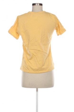 Γυναικείο t-shirt Valley Girl, Μέγεθος S, Χρώμα Κίτρινο, Τιμή 10,99 €