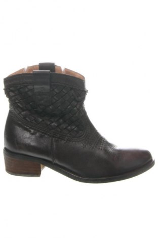 Damen Stiefeletten Carvela, Größe 36, Farbe Braun, Preis 38,99 €
