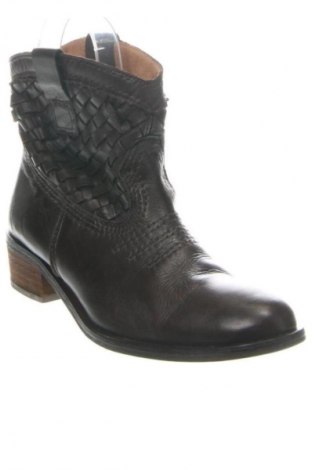 Damen Stiefeletten Carvela, Größe 36, Farbe Braun, Preis 38,99 €