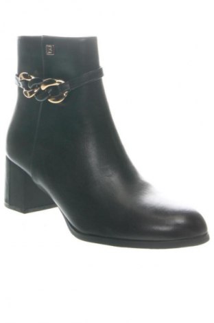 Botine de damă Laura Biagiotti, Mărime 40, Culoare Negru, Preț 824,99 Lei