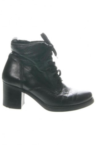 Damen Stiefeletten Liberto, Größe 37, Farbe Schwarz, Preis 75,42 €