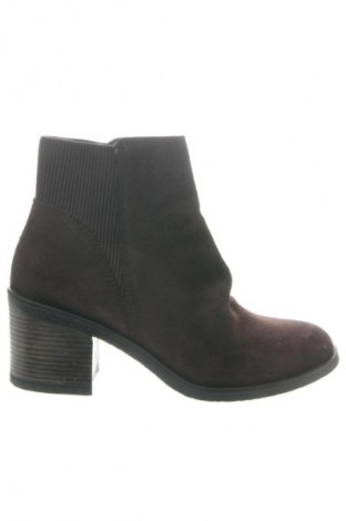 Damen Stiefeletten Office, Größe 39, Farbe Braun, Preis 46,99 €