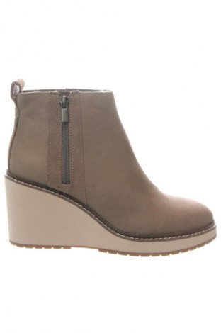 Botine de damă Toms, Mărime 38, Culoare Bej, Preț 476,99 Lei