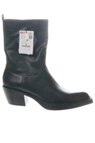 Női csizma Pull&Bear, Méret 39, Szín Fekete, Ár 25 069 Ft