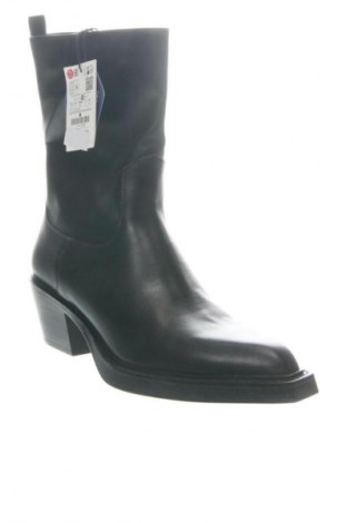 Női csizma Pull&Bear, Méret 39, Szín Fekete, Ár 25 069 Ft