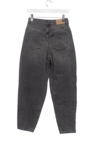 Blugi de femei Aware by Vero Moda, Mărime XS, Culoare Gri, Preț 59,99 Lei