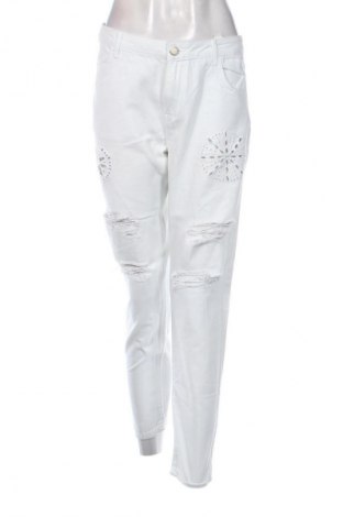 Damskie jeansy BSB, Rozmiar L, Kolor Biały, Cena 72,99 zł