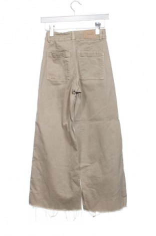 Női farmernadrág Bershka, Méret XS, Szín Bézs, Ár 5 200 Ft