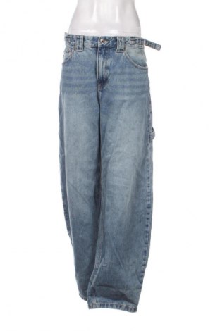Női farmernadrág Bershka, Méret M, Szín Kék, Ár 6 559 Ft