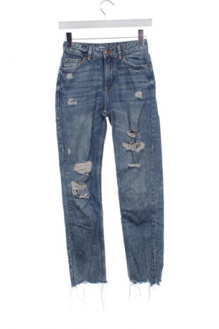 Dámske džínsy  Bershka, Veľkosť XXS, Farba Modrá, Cena  14,83 €