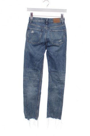 Dámske džínsy  Bershka, Veľkosť XXS, Farba Modrá, Cena  14,83 €