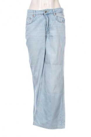 Damen Jeans Bershka, Größe S, Farbe Blau, Preis 9,99 €