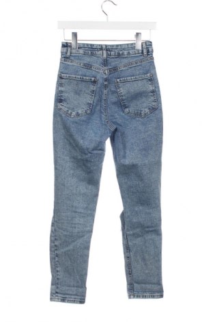 Damskie jeansy Defacto, Rozmiar XS, Kolor Niebieski, Cena 43,99 zł